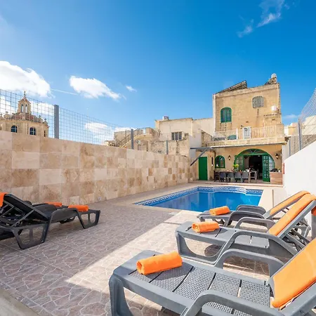 منزل ريفي Ta Kalang