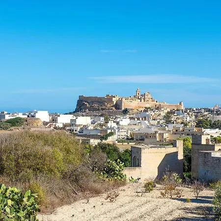 Ta Kalang منزل ريفي *